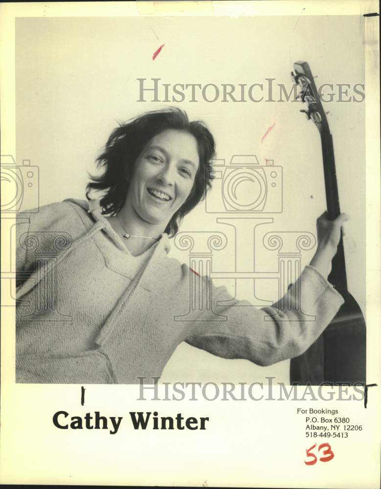 1984 Press Photo New York musical artist Cathy Winter - tup05043- Historic Images
