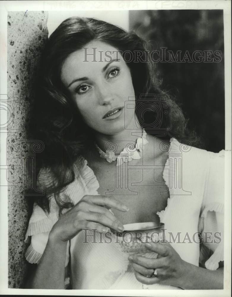 1983 Press Photo Jane Seymour stars in &quot;The Haunting Passion&quot; - tup05642- Historic Images