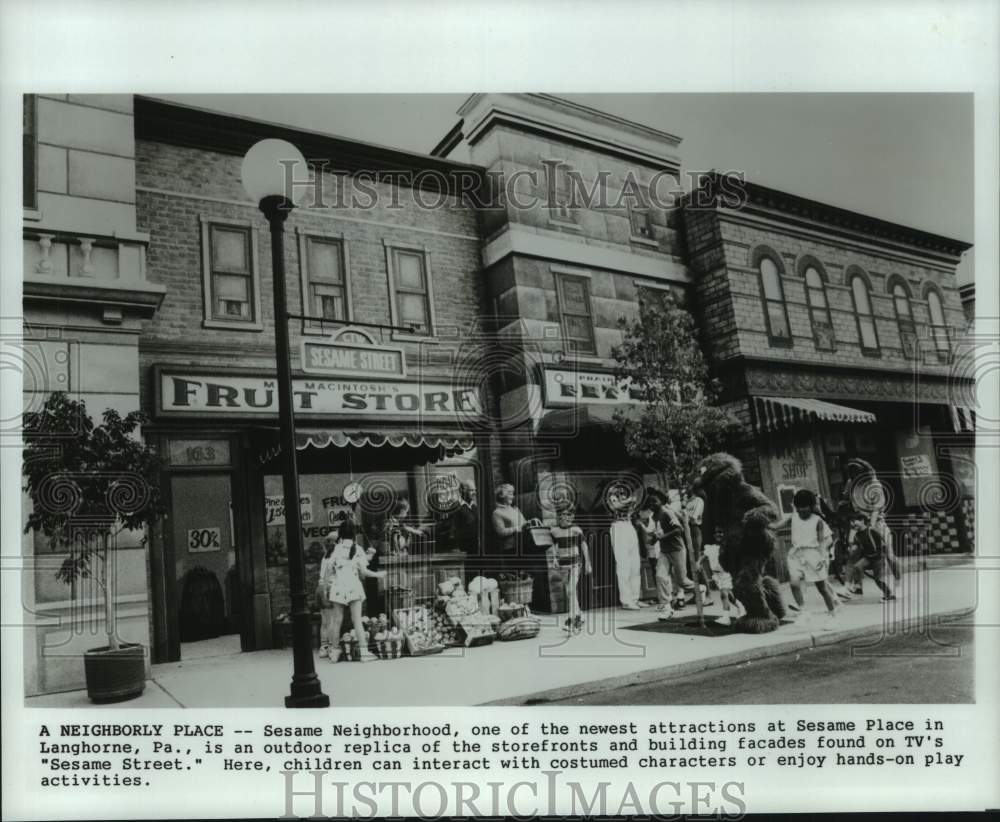 1989 Press Photo Sesame Neighborhood at Sesame Place theme park, Pennsylvania- Historic Images