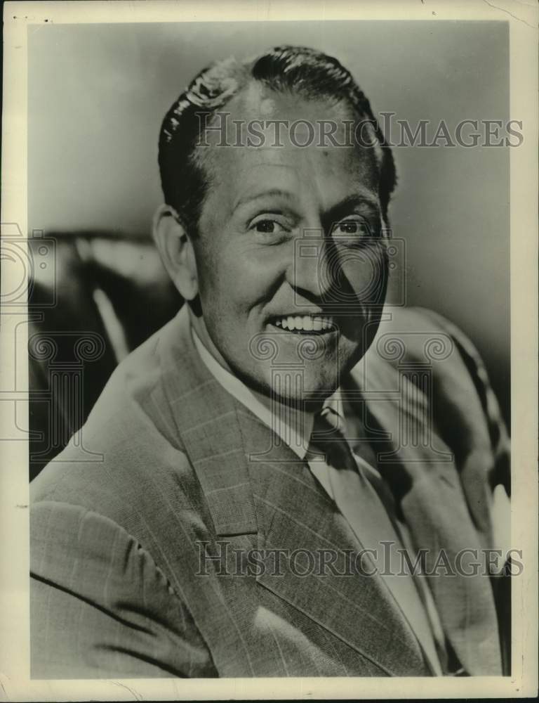 Press Photo Art Linkletter, host of &quot;People Are Funny&quot; on NBC - Historic Images