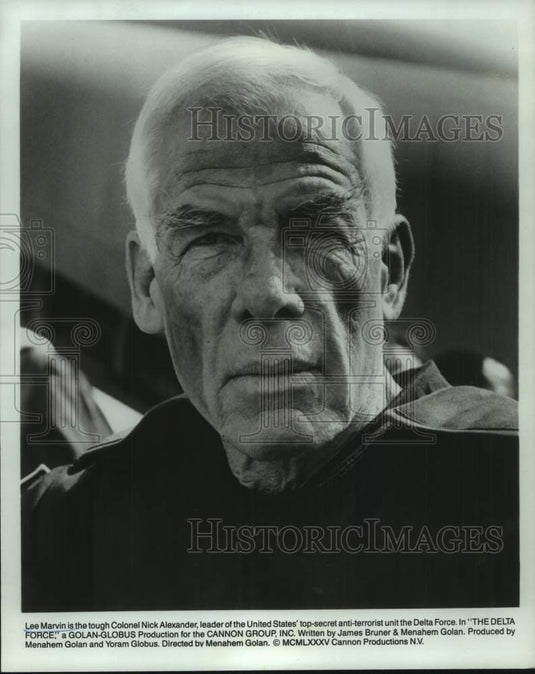 1985 Press Photo Lee Marvin stars as Colonel Nick Alexander in "The Delta Force" - Historic Images