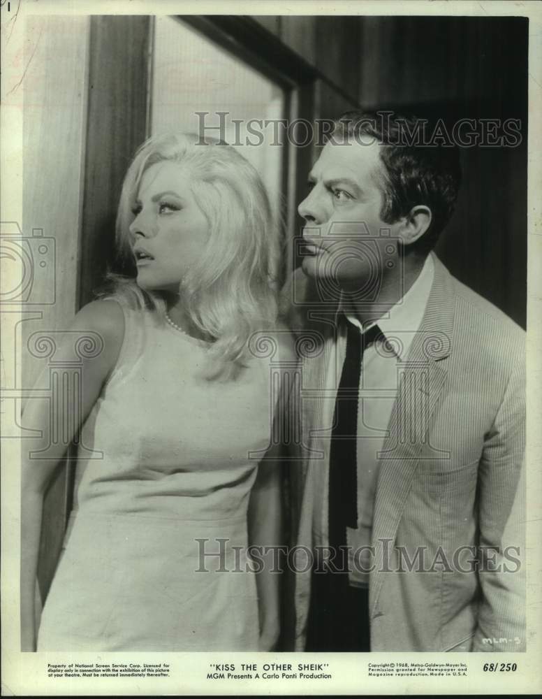 1968 Press Photo Marcello Mastroianni with costar in "Kiss The Other Sheik" - Historic Images