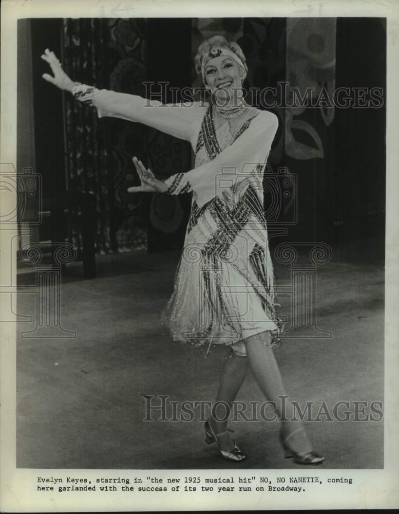 1973 Press Photo Evelyn Keyes stars in "No, No Nanette" on Broadway in New York - Historic Images
