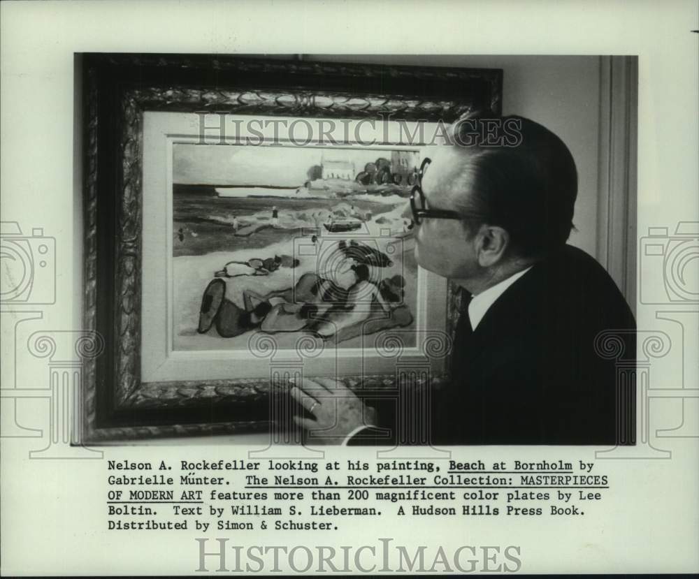 1981 Press Photo Nelson Rockefeller with Gabrielle Münter painting in New York - Historic Images