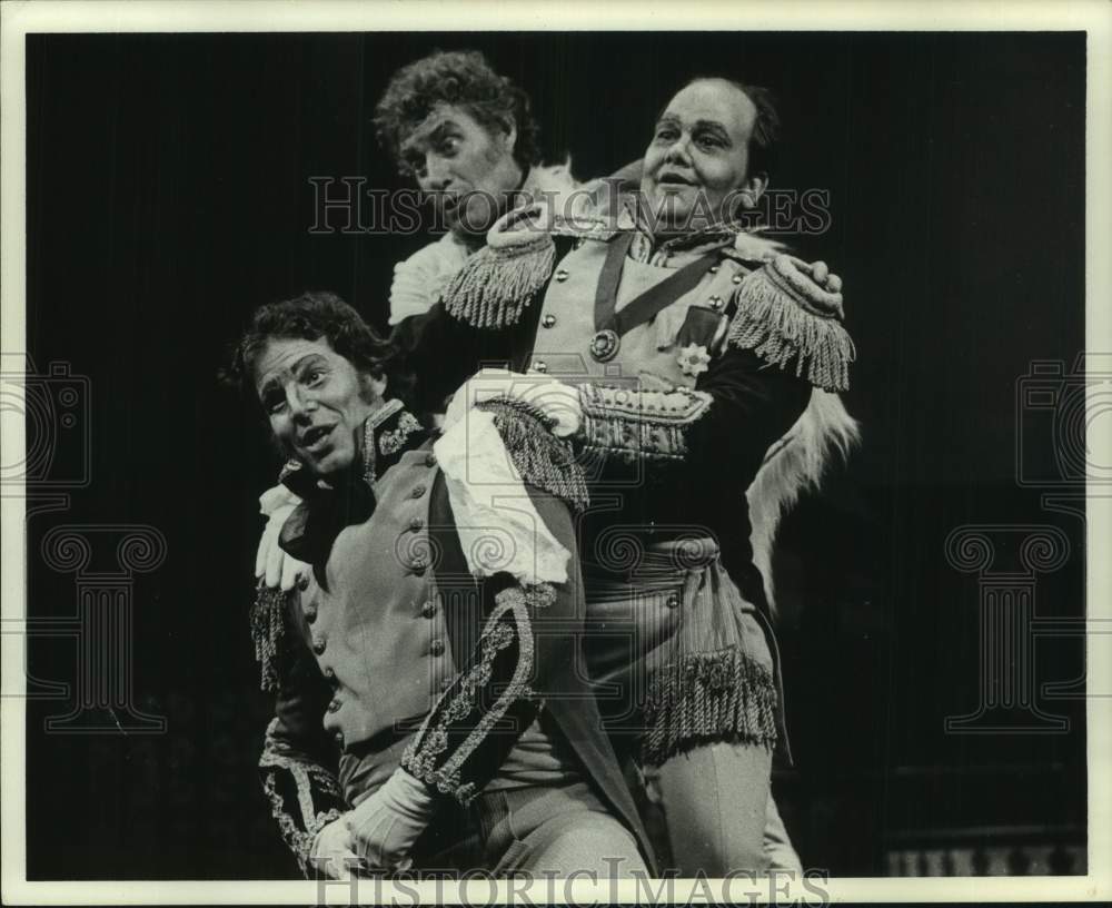 1975 Press Photo Performers on stage at Lake George Opera Festival in New York - Historic Images
