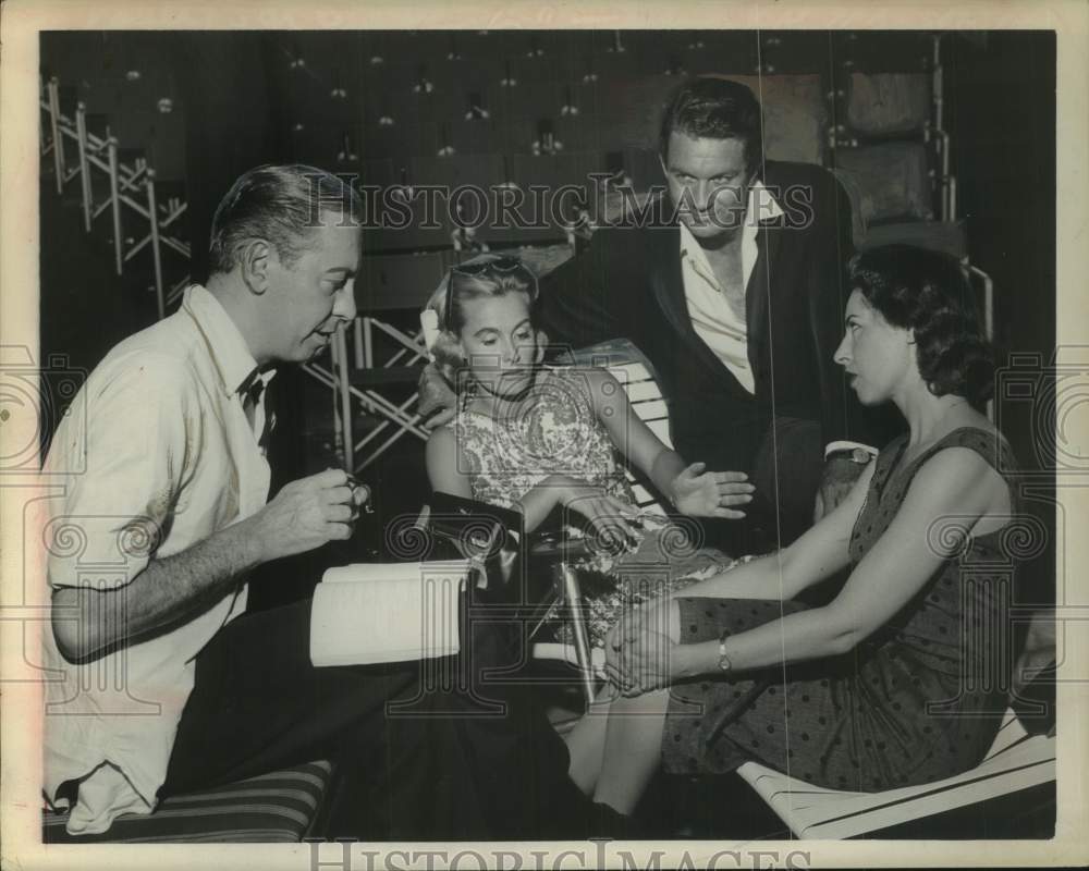 Press Photo Musical director chats with cast members in Colonie, New York - Historic Images