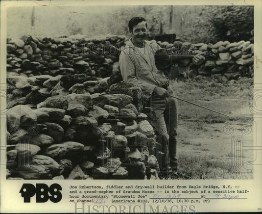 1976 Joe Robertson profiled on PBS documentary "Stonewall Joe" - Historic Images