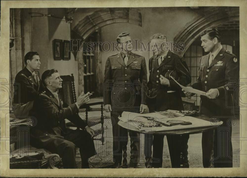 1984 Press Photo Scene from the 1949 motion picture &quot;Command Decision&quot; - Historic Images