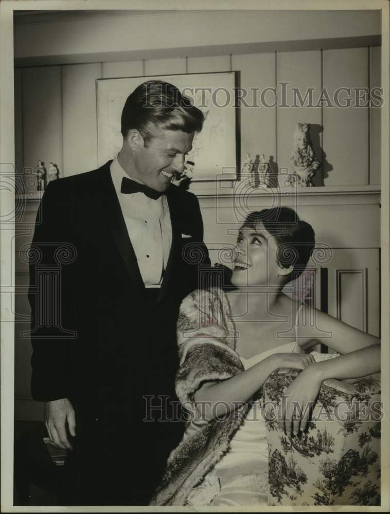 1963 Press Photo Zakia Lampert with costar in movie scene - Historic Images