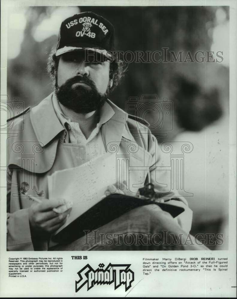 1983 Press Photo Ron Reiner as Marty DiBergi in &quot;This is Spinal Tap&quot; - Historic Images