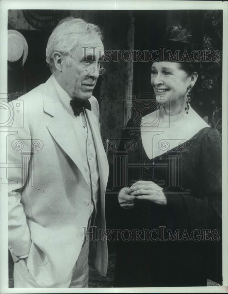 1984 Press Photo Jason Robards &amp; Colleen Dewhurst in You Can&#39;t Take It With You - Historic Images