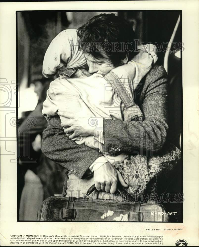1981 Press Photo Warren Beatty and Diane Keaton costar in &quot;Reds&quot; - Historic Images