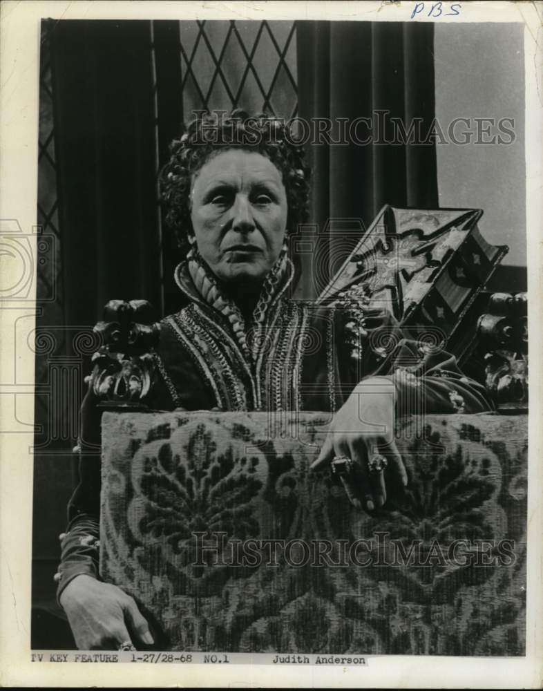 1968 Judith Anderson in scene from movie-Historic Images