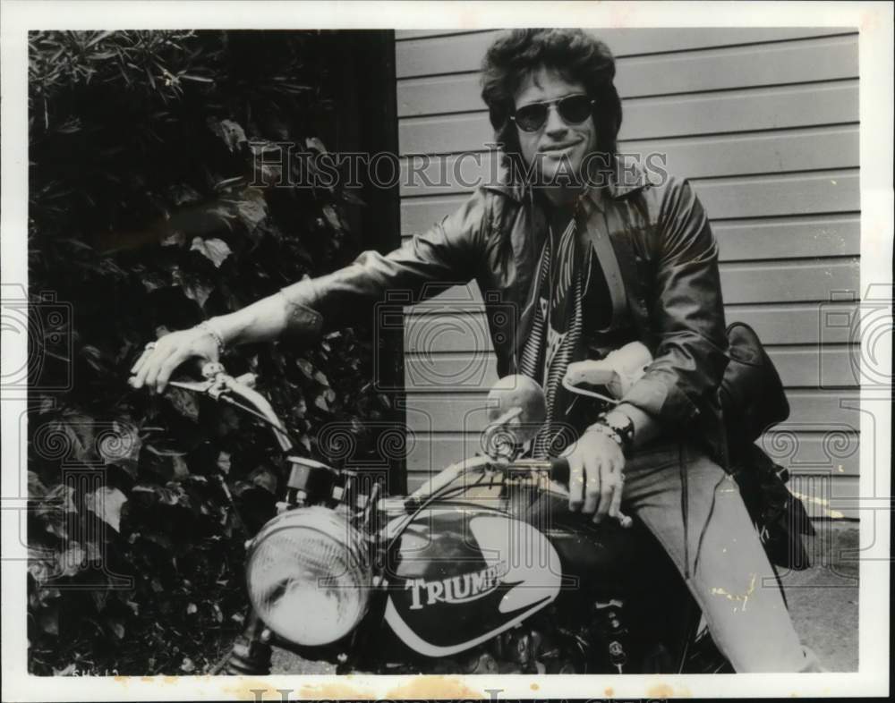 1982 Press Photo Warren Beatty stars in "Shampoo" on ABC Sunday Night Movie - Historic Images