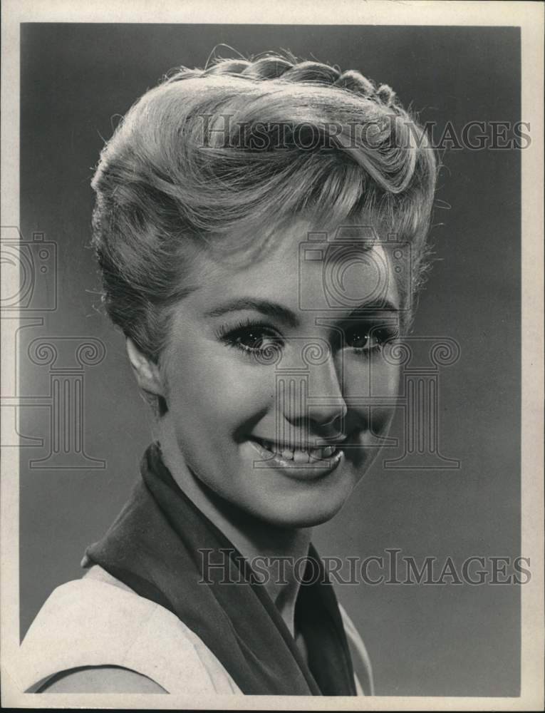 1966 Press Photo Actress Shirley Jones - tup13769 - Historic Images