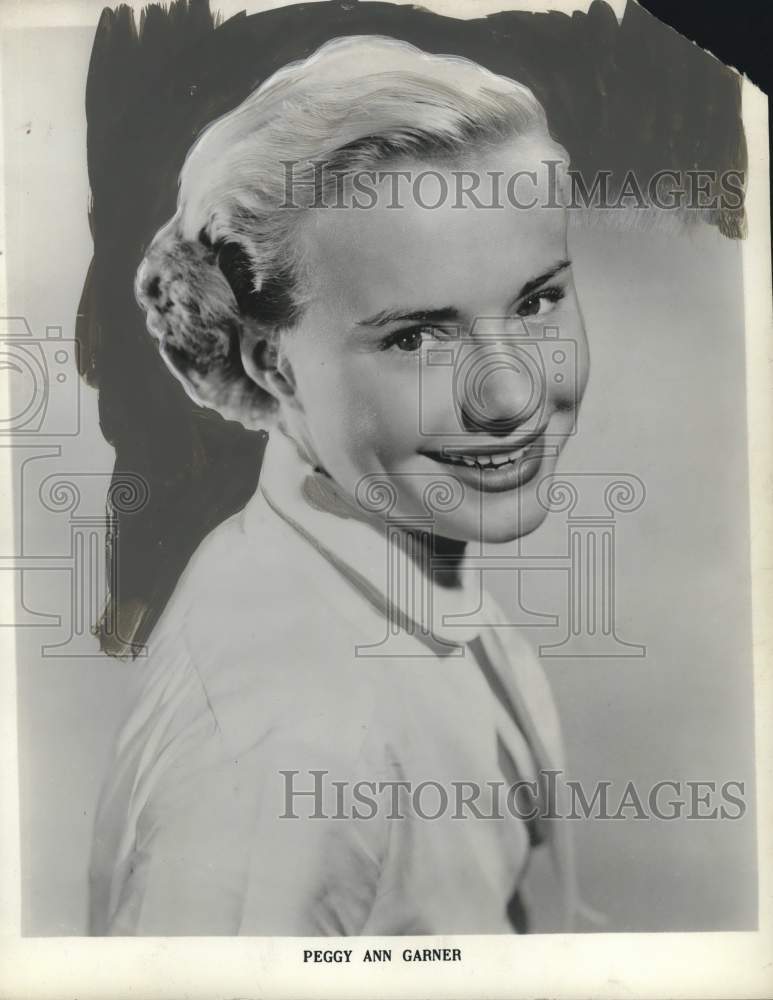1951 Press Photo Peggy Ann Garner, Television Actress - tup24102- Historic Images