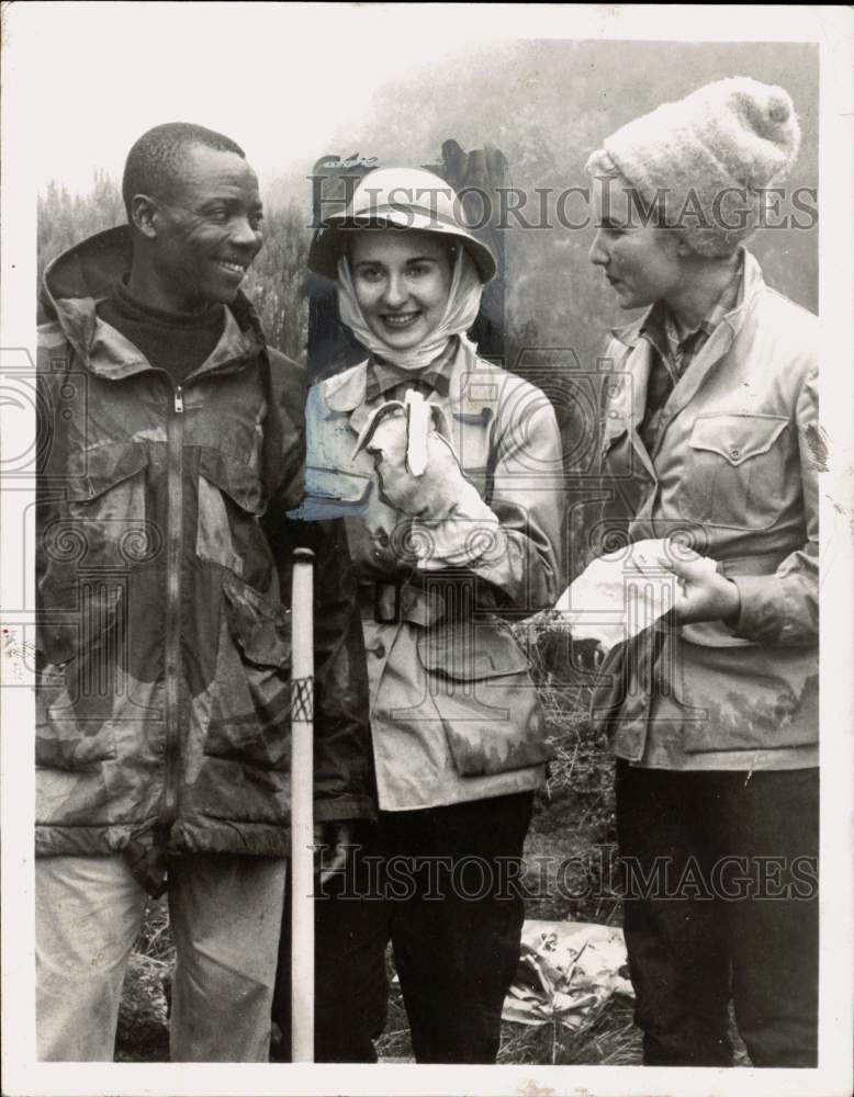 1958 Press Photo Billie-Marie Gannon, Pearlyne Goddard in "Bold Journey" on ABC - Historic Images