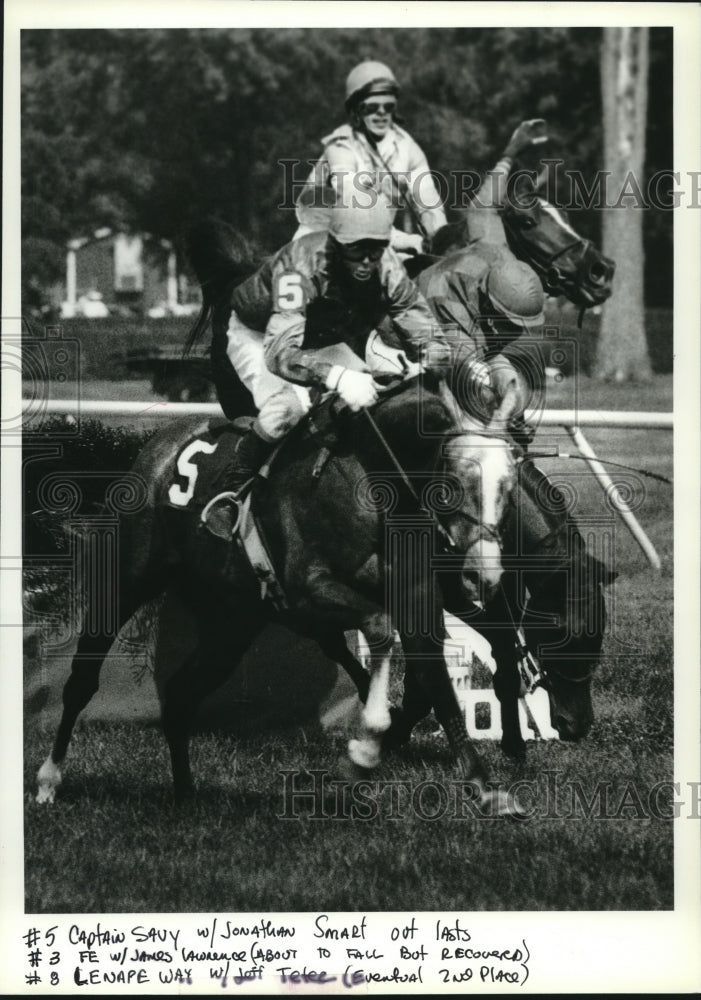 1990 Press Photo #5 Captain Savy with Jonathan Smart out lasts #3 FE - Historic Images