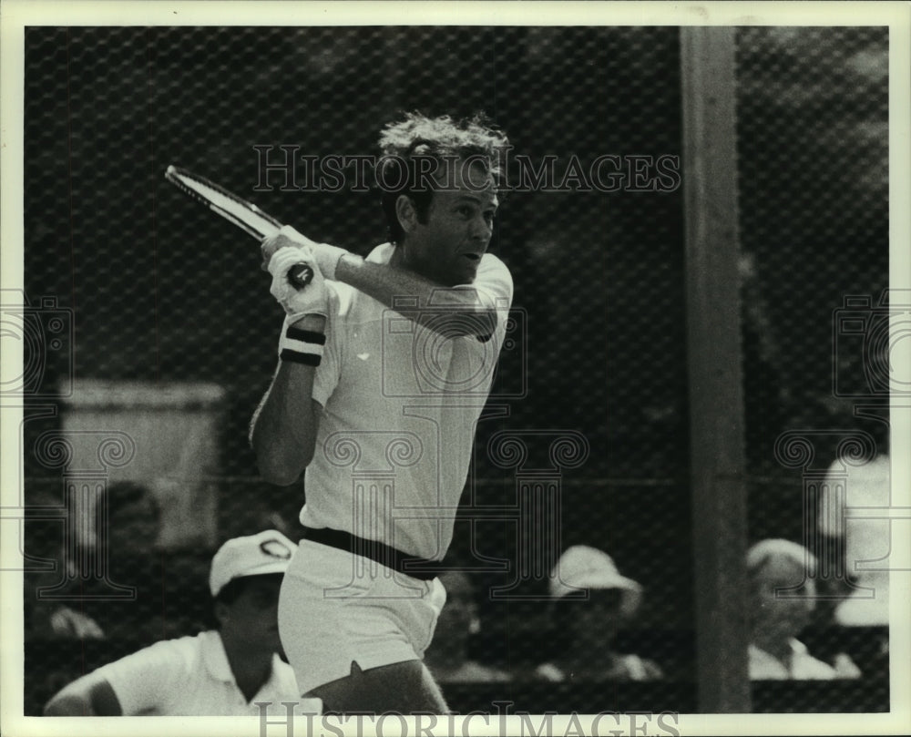 Press Photo Cliff Drysdale during tennis match - tus02095 - Historic Images