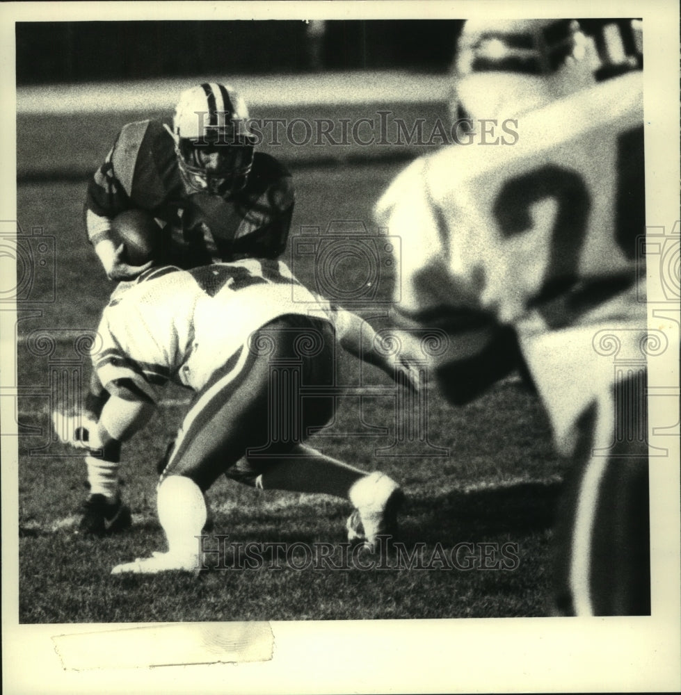 1986 Press Photo Albany Metro Mallers vs. Scranton Eagles action in New York - Historic Images