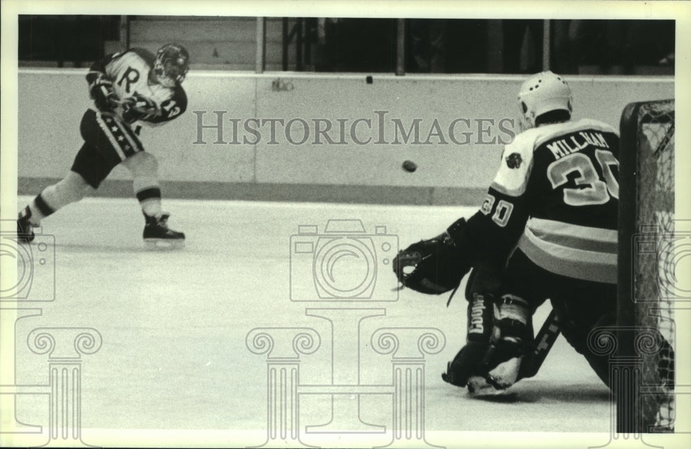 1988 Press Photo College hockey game, Rensselaer Polytechnic Institute, Troy, NY - Historic Images