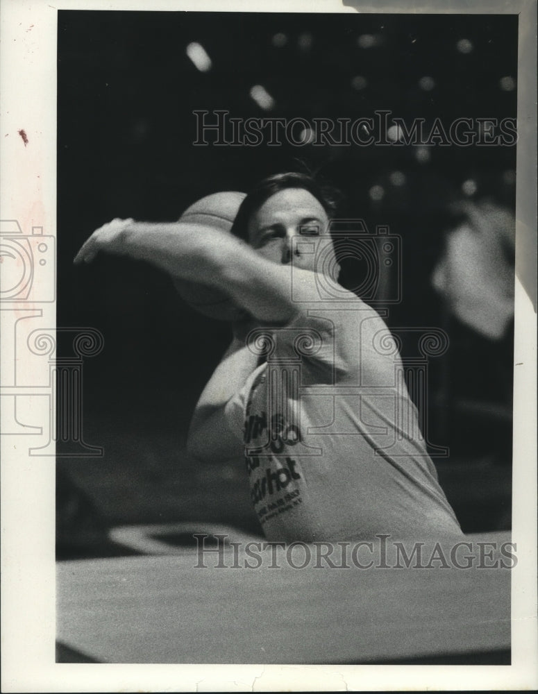 Press Photo Jim Ovecker prepares to heave a basketball in New York - tus02935 - Historic Images