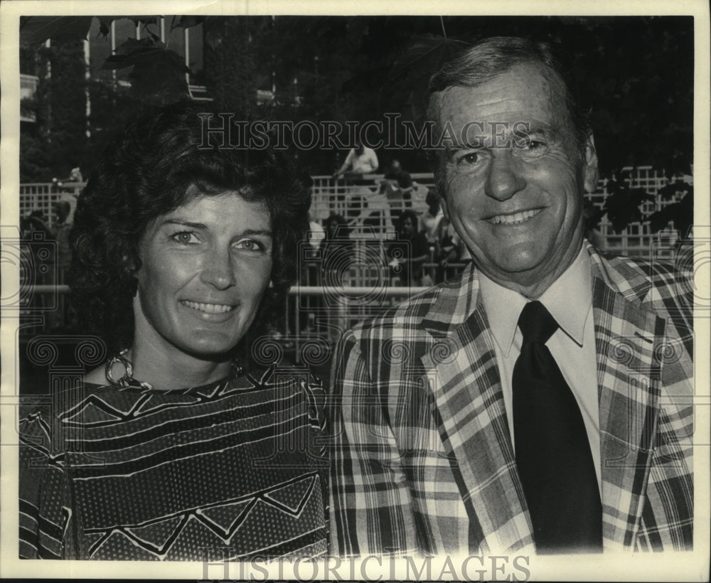 Press Photo Charlsie Cantey with Frank Wright in New York - tus03564 - Historic Images