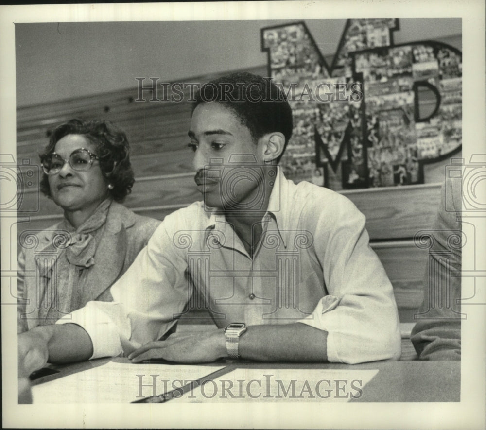High school athlete Art Allen with mother, Rhunette, in New York - Historic Images