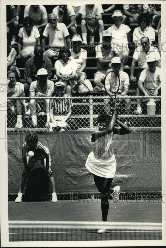 1988 Press Photo Camille Benjamin competes in OTB Open, Schenectady, New York - Historic Images