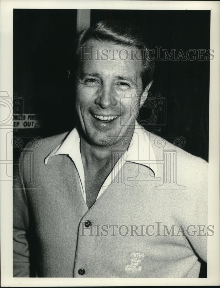 Press Photo Bowler Dick Weber smiles for a photo - tus04138 - Historic Images