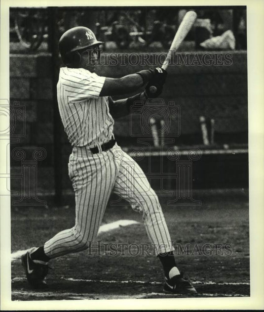 1988 Press Photo Yanks baseball player