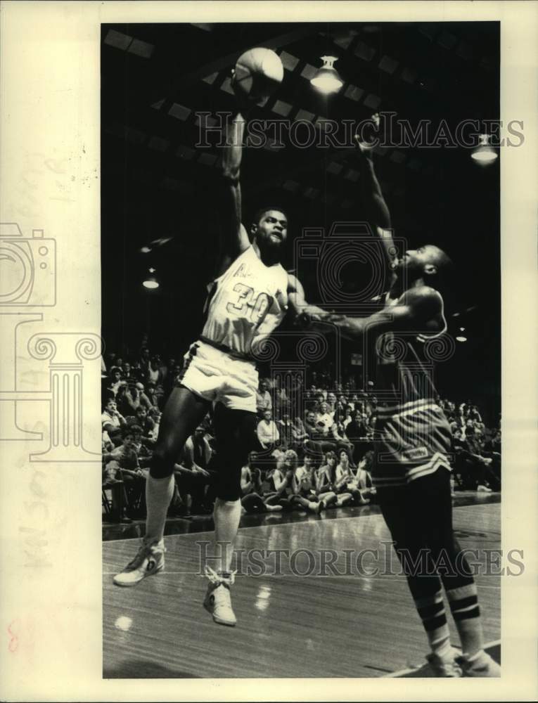 Press Photo Albany Patroons vs. Evansville Thunder basketball, New York - Historic Images