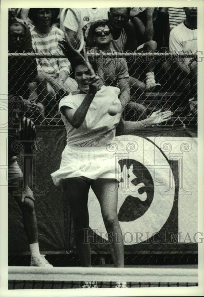 1988 Press Photo Terry Phelps competes in OTB Open in Schenectady, New York- Historic Images