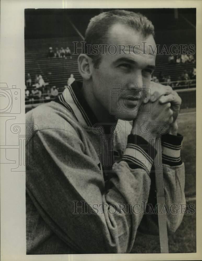 1958 Press Photo Football player Bob Morrow in New York - tus04800 - Historic Images