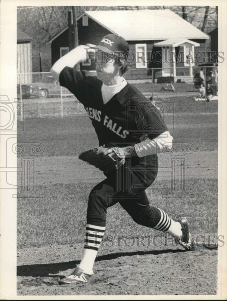 Press Photo Glens Falls White Sox baseball pitcher Chuck Johnson in action - Historic Images