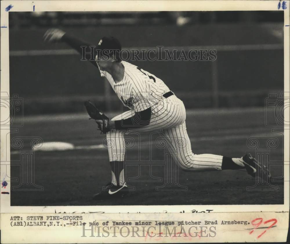 Press Photo New York Yankees Minor League Pitcher Brad Arnsberg In Act Press photo new york yankees minor league pitcher brad arnsberg in act