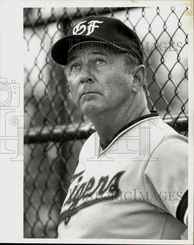 Press Photo Glen Falls Tigers Manager Tommy Burgess at Heritage Park - tus07328 - Historic Images
