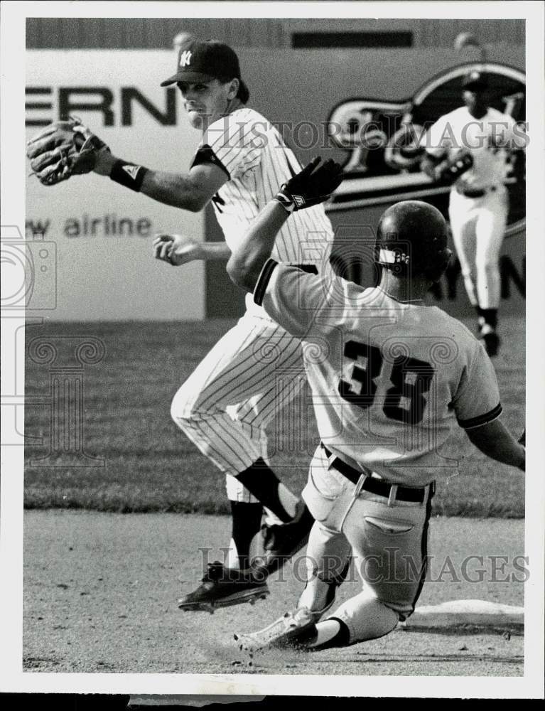 1990 Press Photo Yankees and Suns play Eastern League baseball at Heritage Park - Historic Images