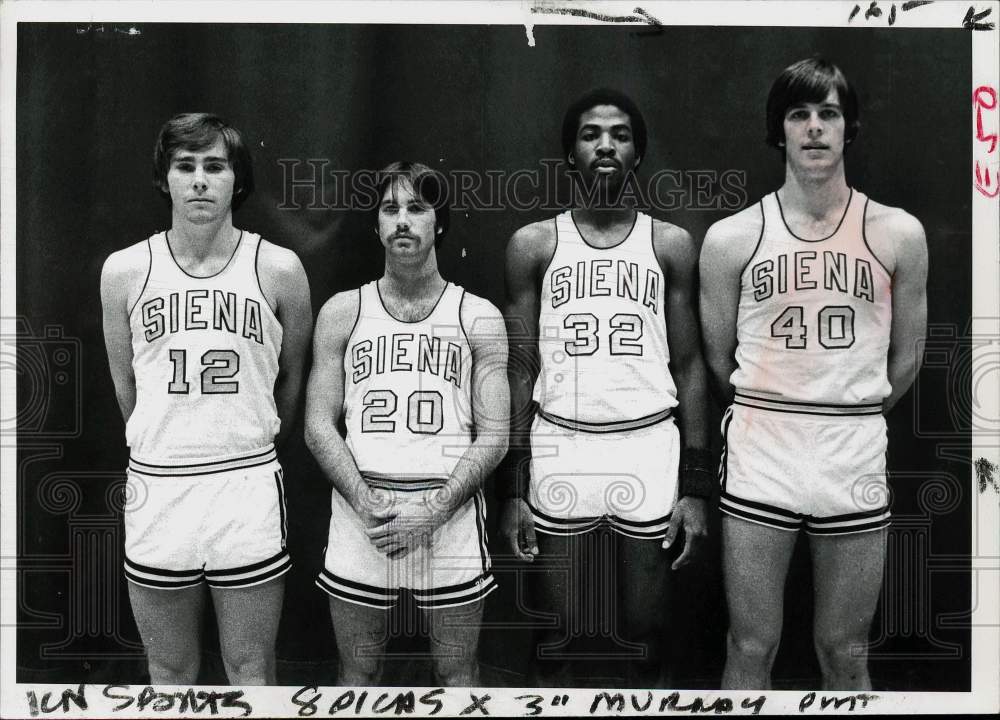 1978 Press Photo Siena College Basketball Player Richie Furr &amp; Teammates - Historic Images