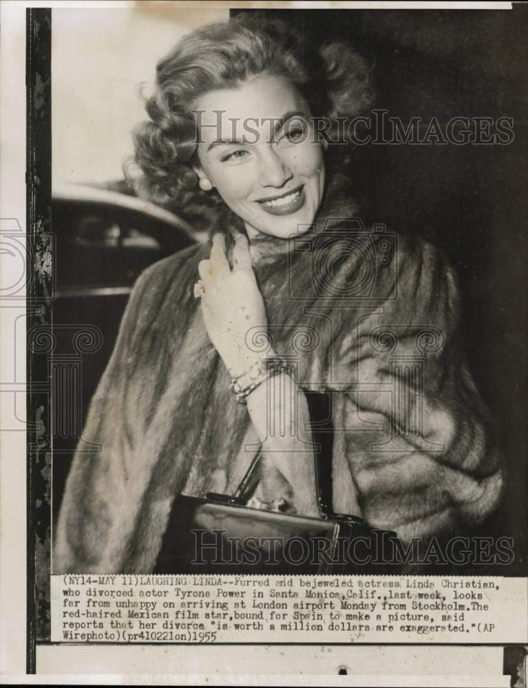 1955 Press Photo Actress Linda Christian at Airport in London - tuw06167- Historic Images