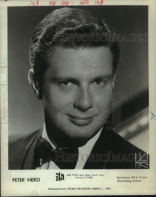 1965 Press Photo Recording artist Peter Nero - Historic Images