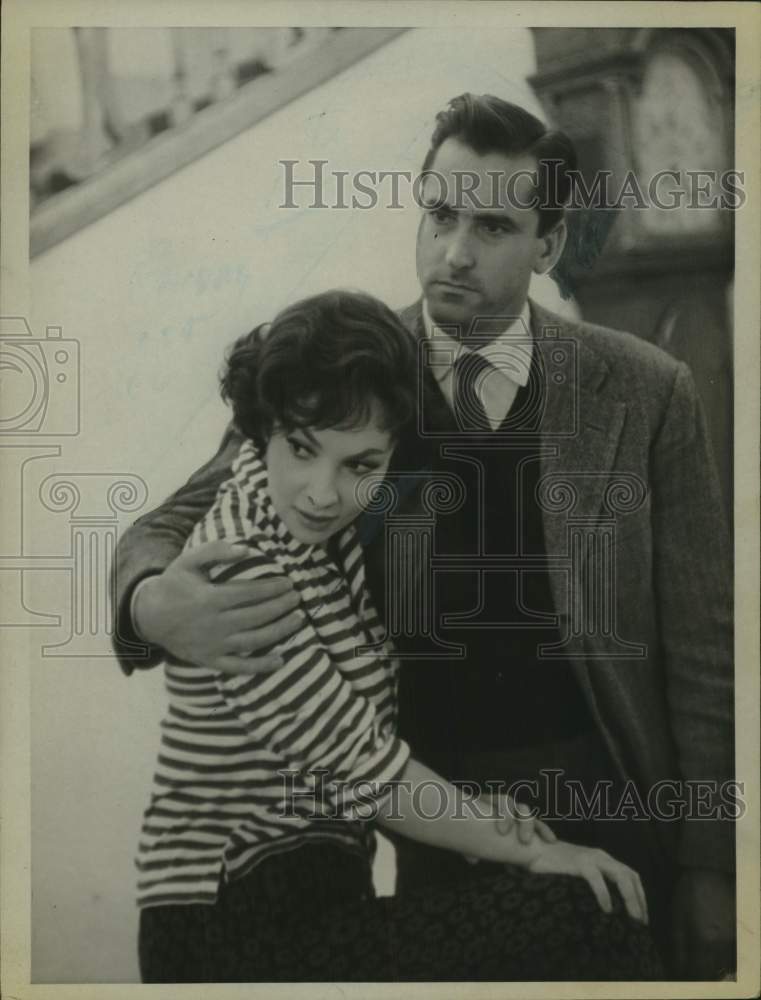 1958 Press Photo Gina Lollobrigida with her husband, Dr. Milko Skofic - Historic Images