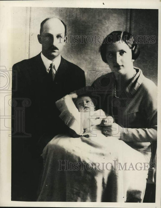 1933 Press Photo Kin Boris & Queen Joanna of Bulgaria with Princess Marie Louise - Historic Images
