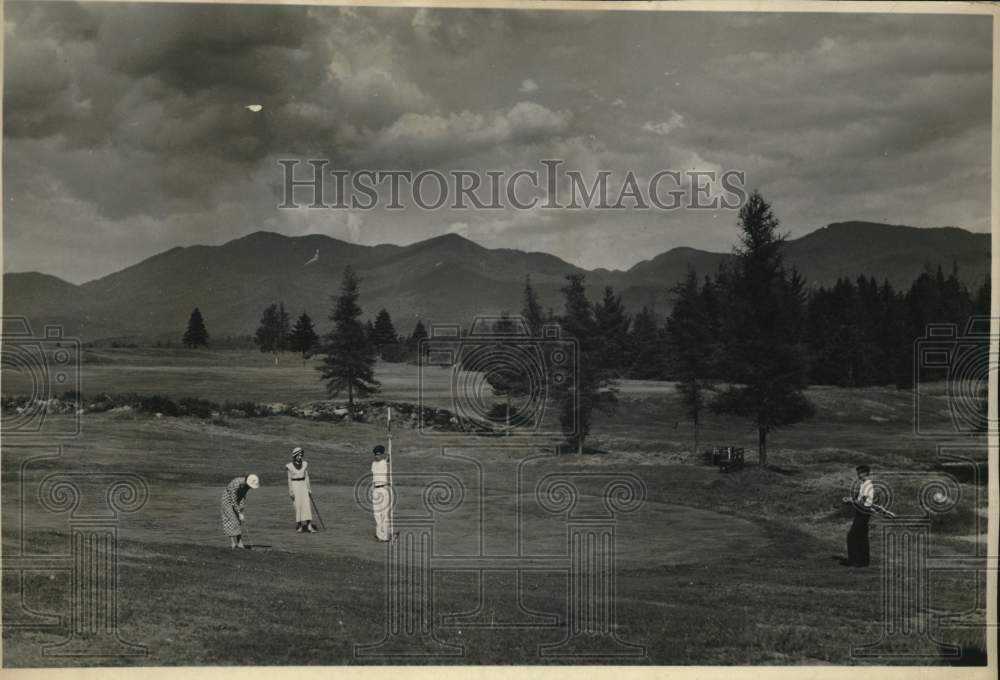 1937 Press Photo Golfers on green at Mountain Golf Course, Lake Placid, New York- Historic Images